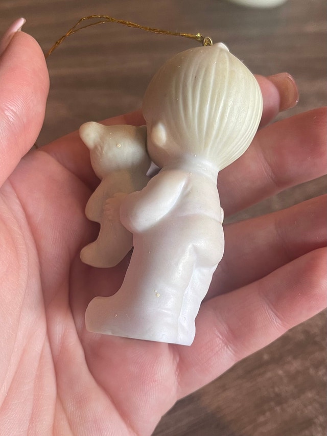 Precious Moments “Baby’s First Christmas” Ornament - photo 2