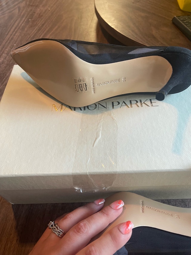 Brand New Marion Parke Black Mesh Pumps - photo 2