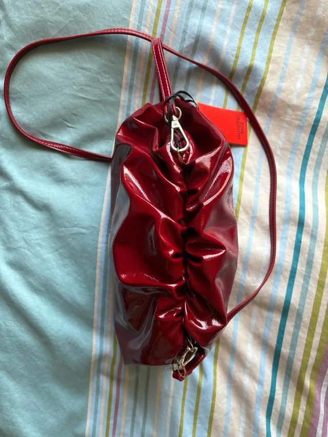 NEW VALENTINO Red purse image indicator(2)