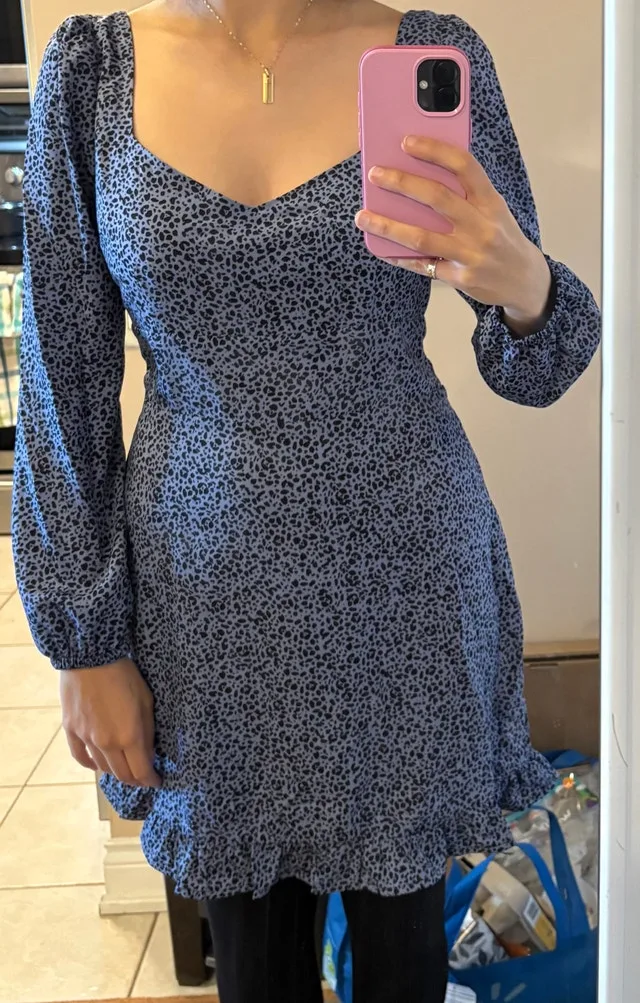 DYNAMITE Blue leopard dress print