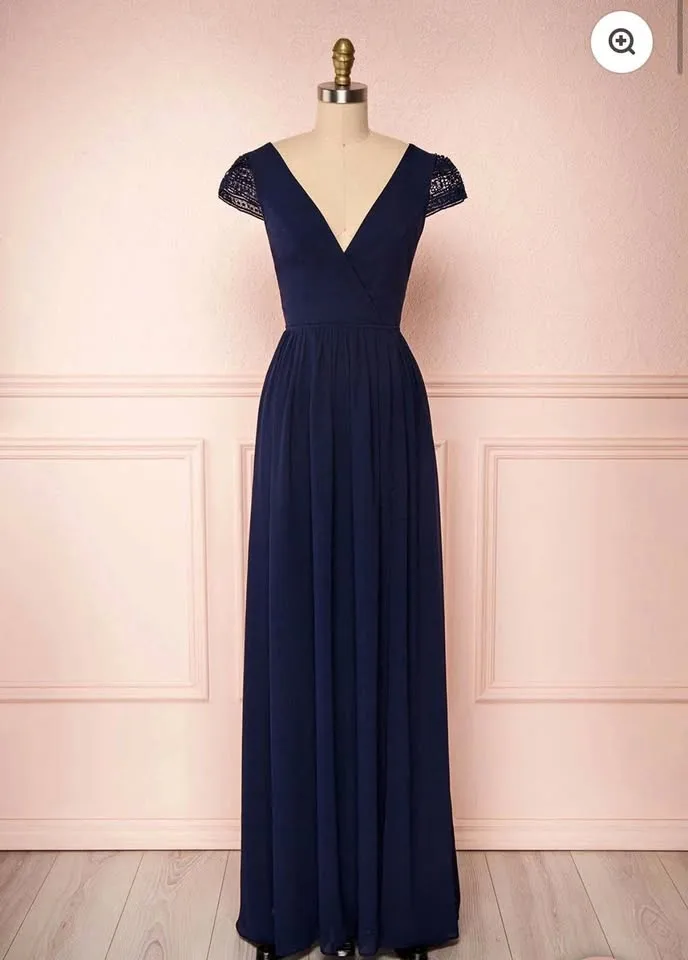 Backless chiffon and lace gown