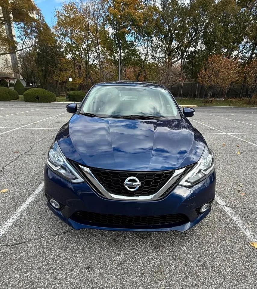 2017 Nissan Sentra SR - 99,000 miles image indicator(2)