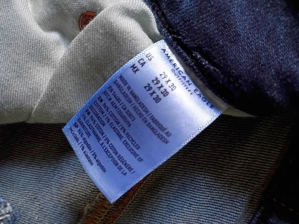 American eagle jeans size 29x30 image indicator(4)