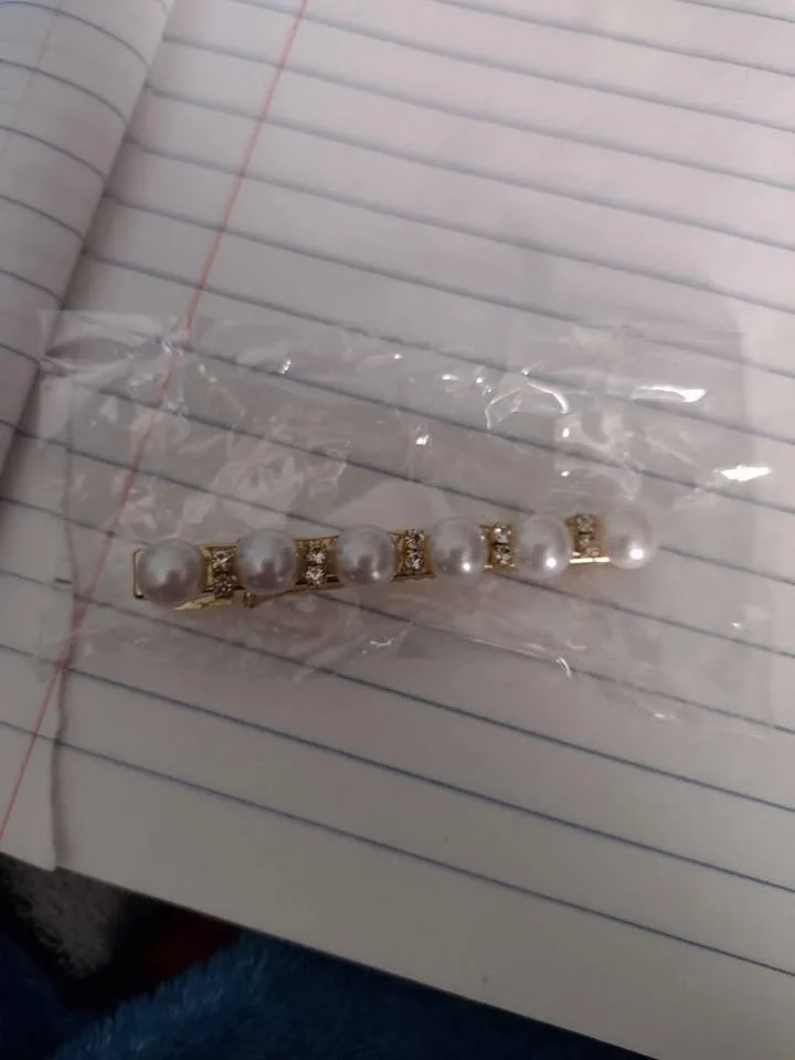 Gold hair clip image indicator(4)