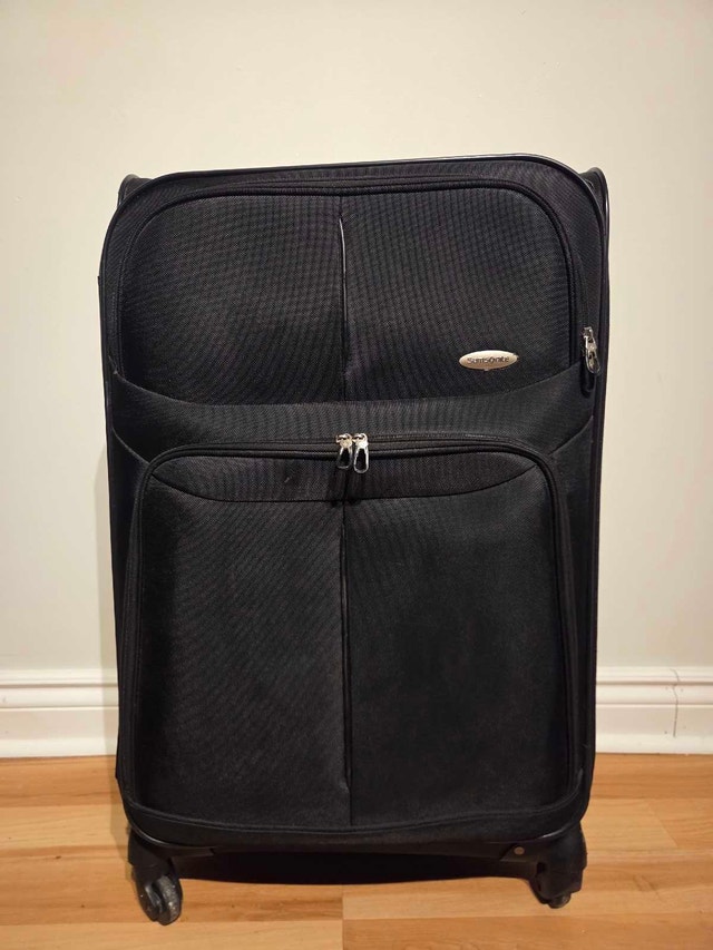 Samsonite Luggage 30"