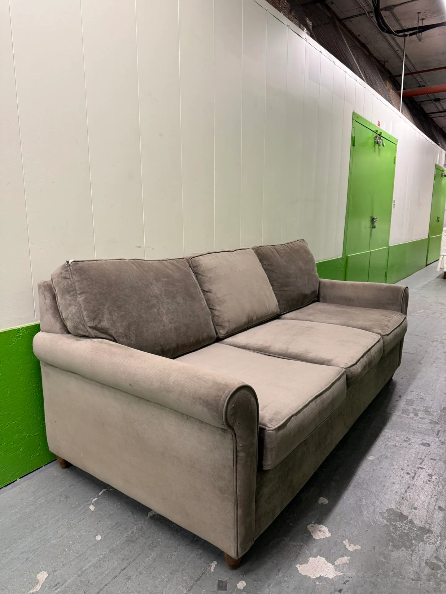 Velvet Brown Sofa 86” - FREE DELIVERY image indicator(5)