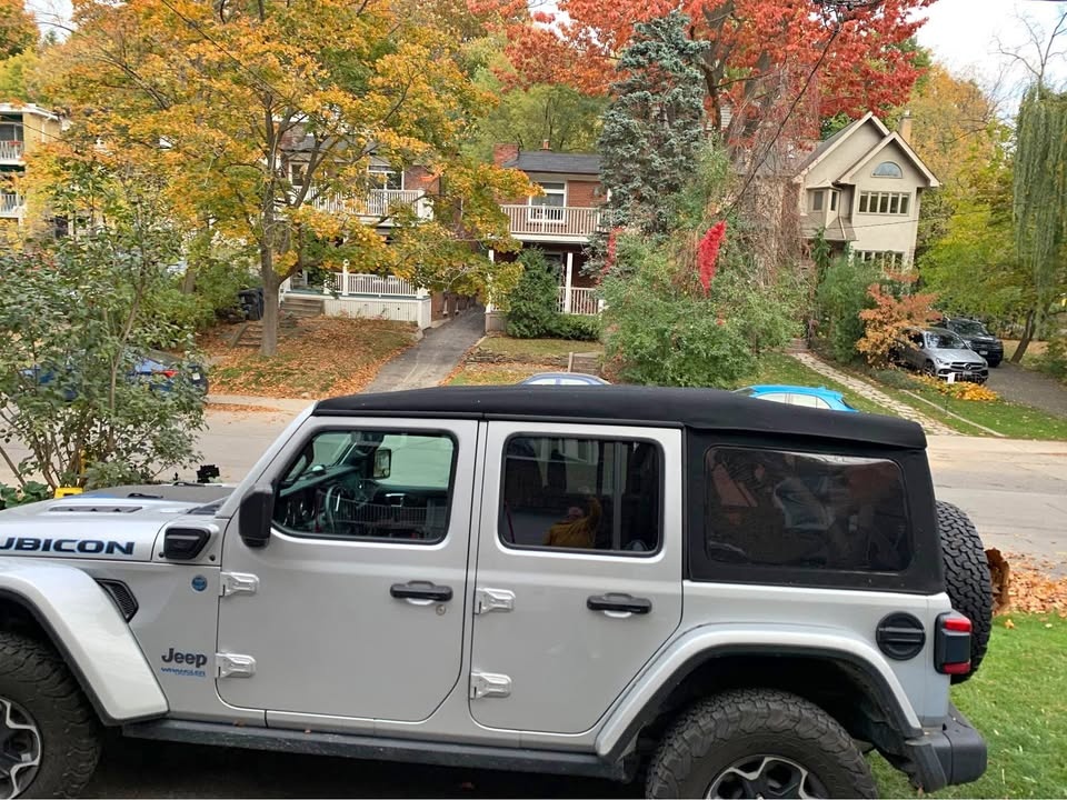 JEEP Wrangler JL soft top,mats,aluminum roof latches,hood locks,