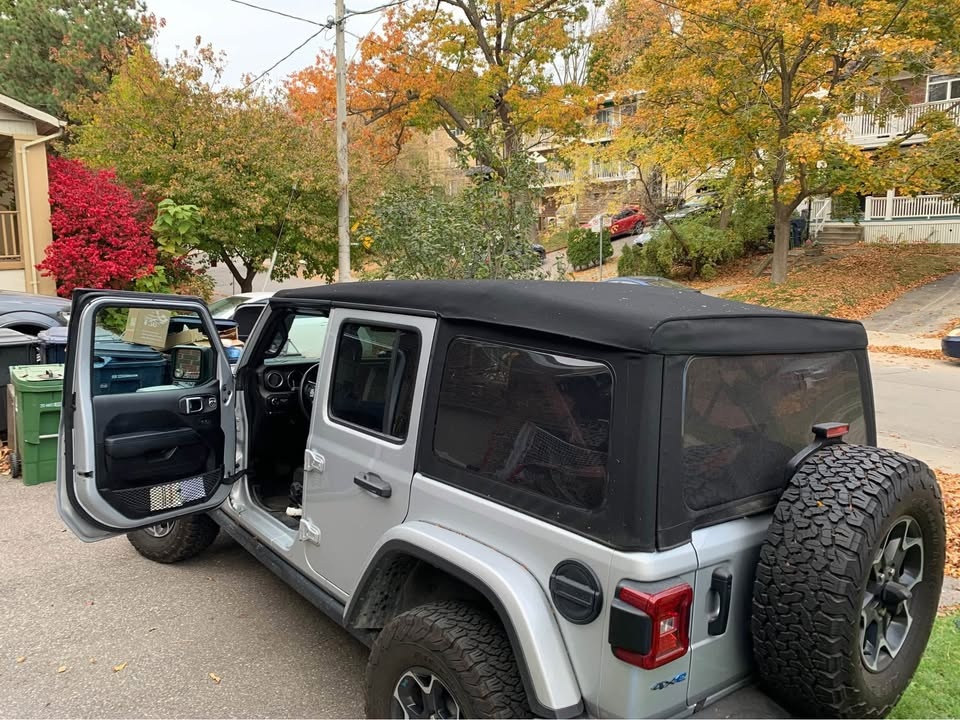 JEEP Wrangler JL soft top,mats,aluminum roof latches,hood locks, - photo 2