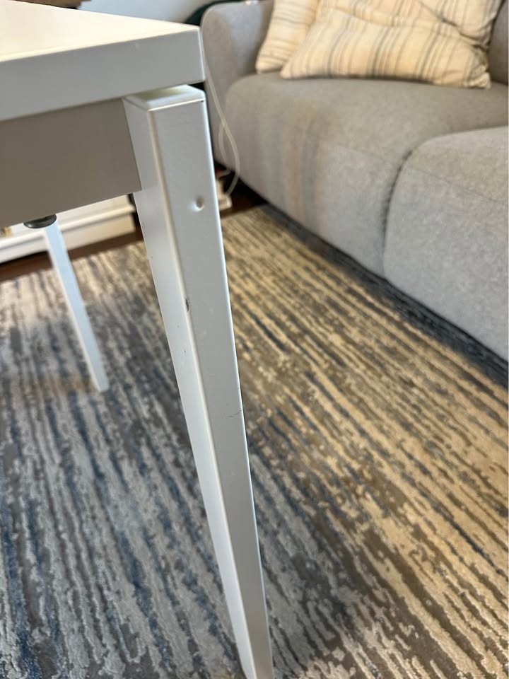 IKEA dining table (VIHALS) - photo 4