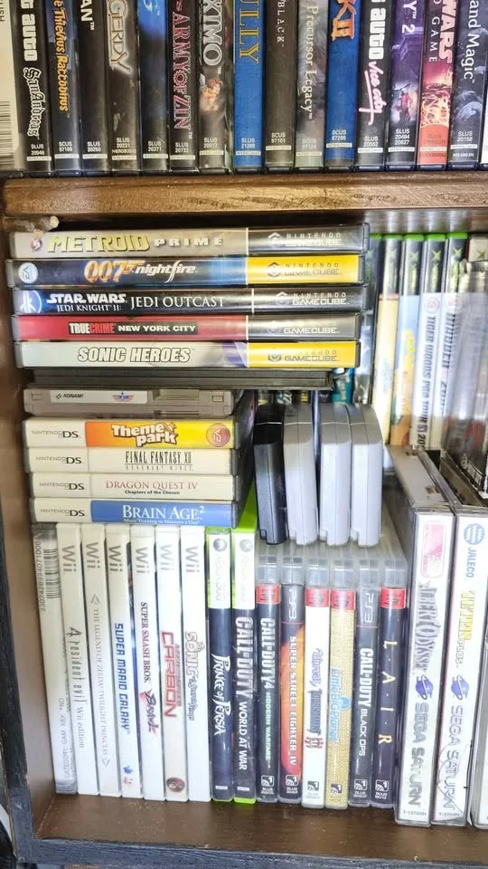 Retro Video Games READ DESCRIPTION Serious Buyers Only image indicator(3)