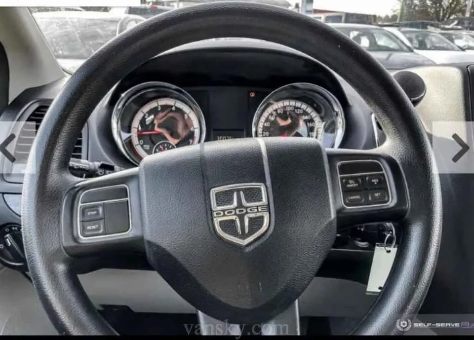 2016 Dodge Caravan image indicator(5)