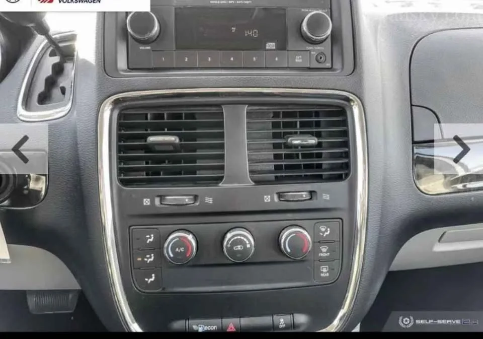 2016 Dodge Caravan image indicator(6)