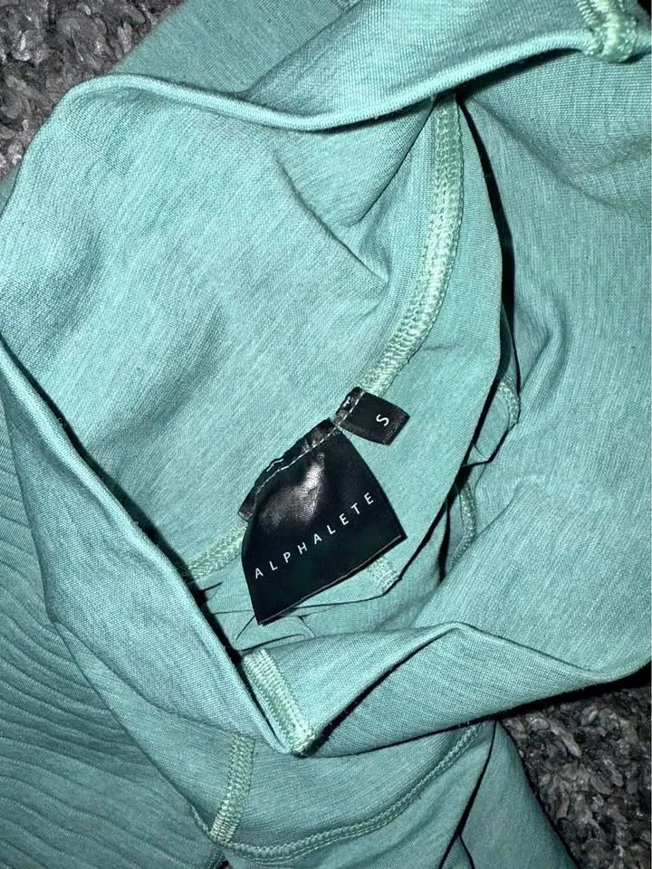 Alphalete leggings size S