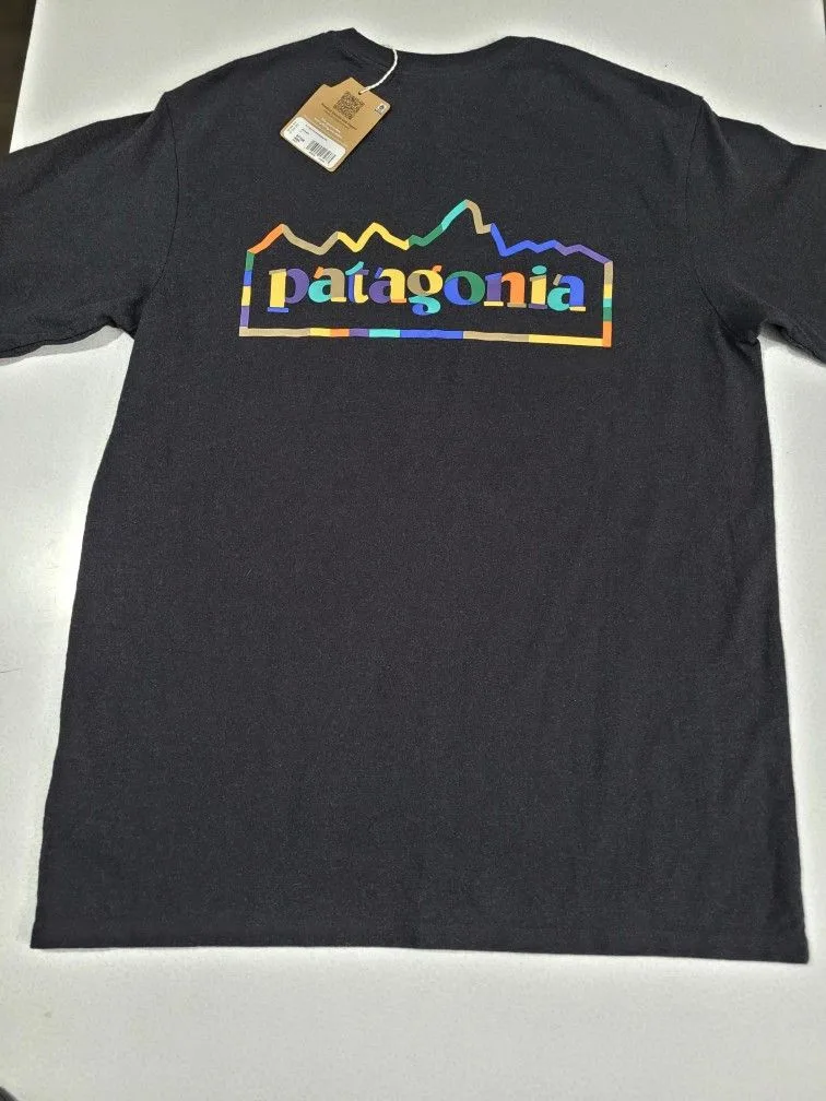 NEW Patagonia Men's Tee Shirt Size S Back Graphics thumbnail