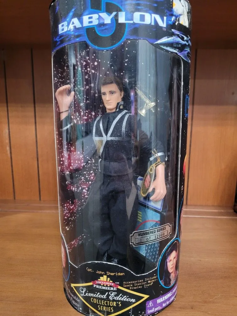 GARIBALDI- BABYLON 5 Exclusive PREMIER COLL. SERIES thumbnail