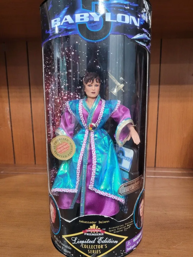 Babylon 5: Limited Edition Collector's Action figure. New thumbnail