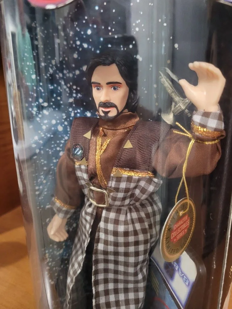 Babylon 5 Marcus Cole 9" Action Figure New 1997 Amricons image indicator(2)