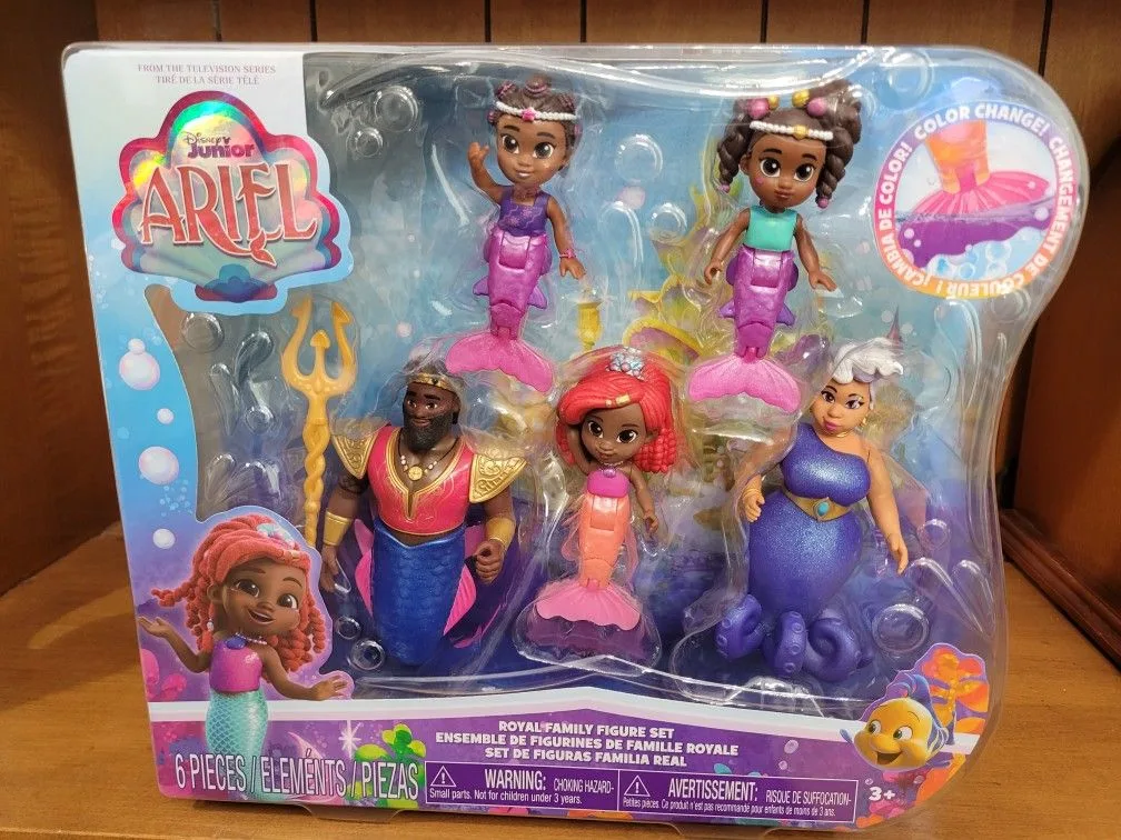 Disney Junior Ariel Royal Family Figure Set thumbnail