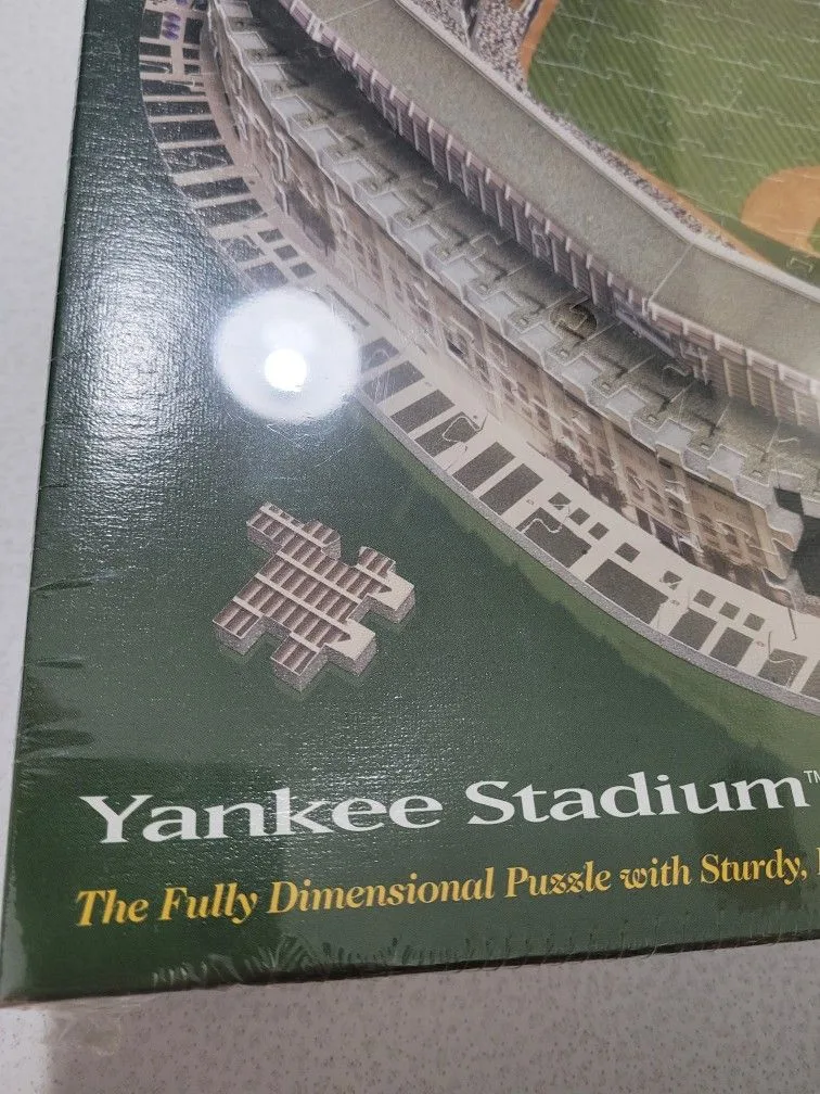 Sealed Puzz 3d Yankee Stadium puzzle image indicator(2)