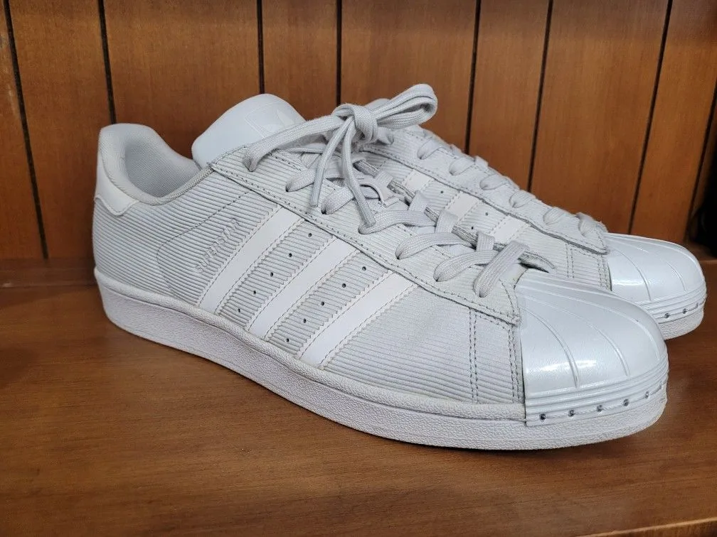 Adidas Originals Superstar Men's 11.5 Sneakers thumbnail