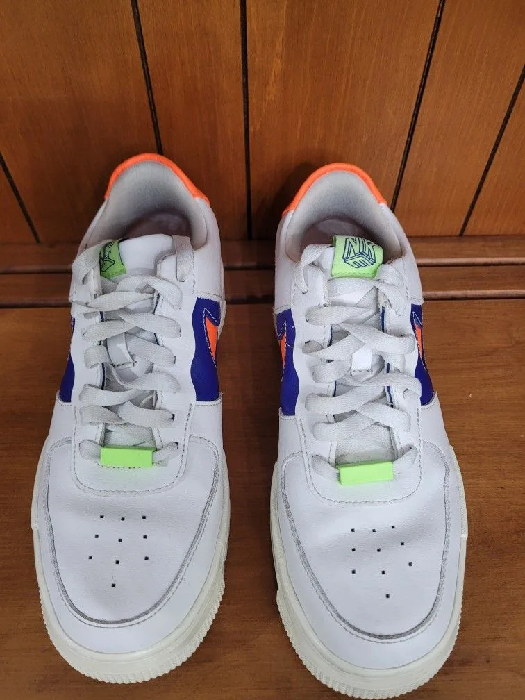 Nike Air Force 1 Pixel White/Crimson Womens Size 8.5. Good condi image indicator(2)