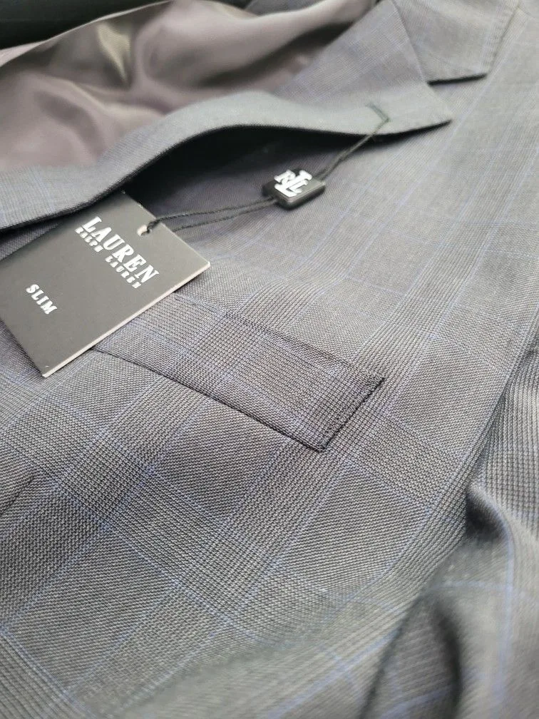 LAUREN RALPH L Gray Suit Jacket & Vest Sz 48 image indicator(5)