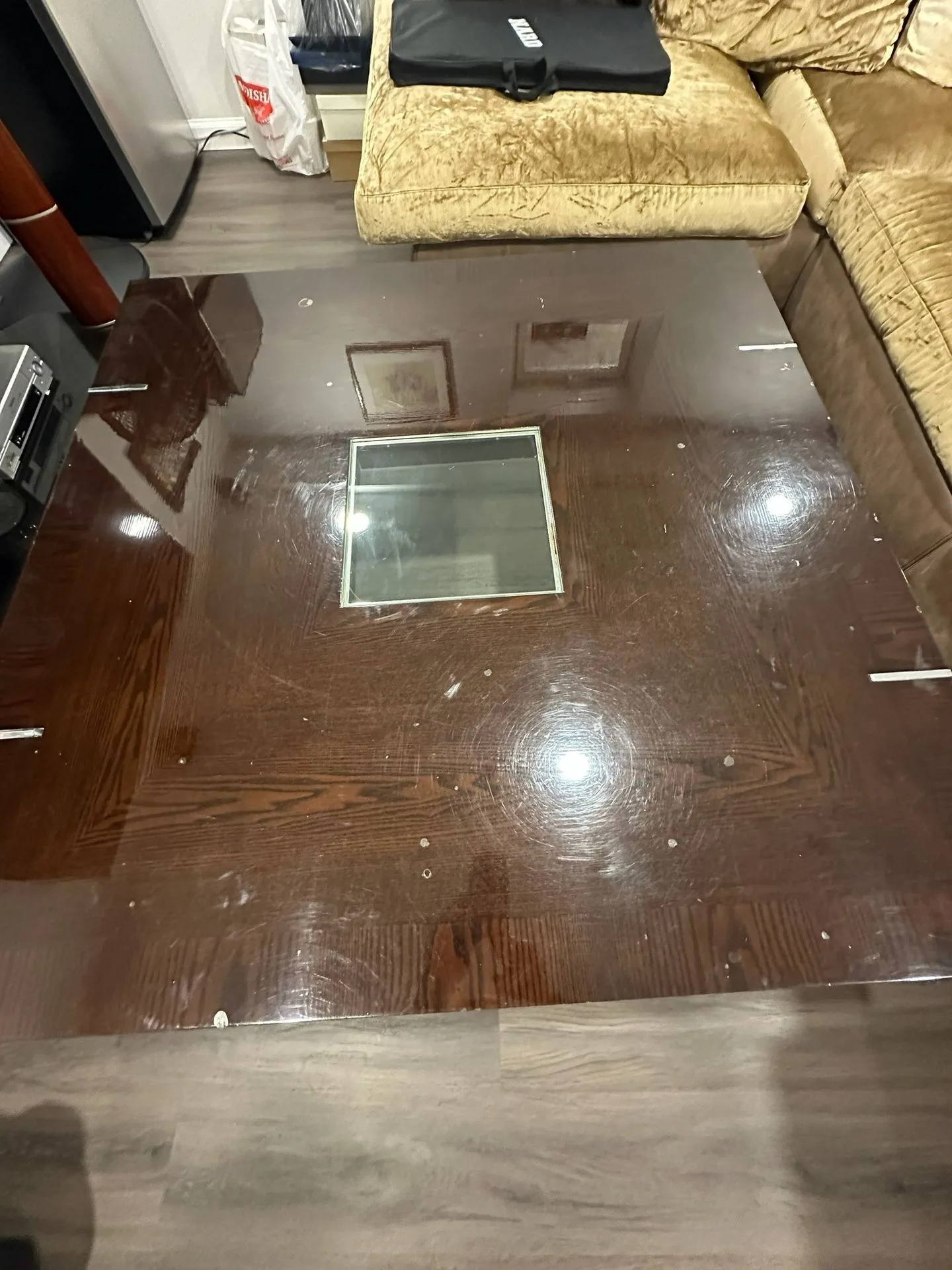 Wood Italian Coffee Table 4x4ft image indicator(3)