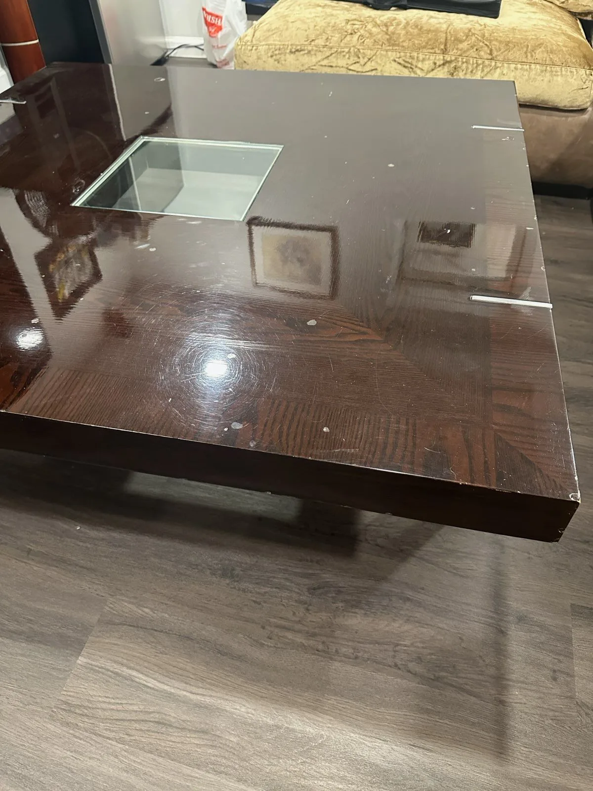 Wood Italian Coffee Table 4x4ft image indicator(4)