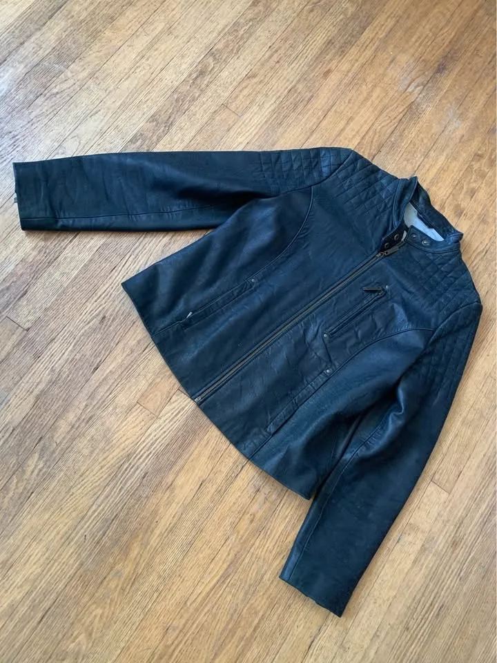 Gorgeous SUPER SUPPLE Black Leather Jacket🖤Women’s. image indicator(2)