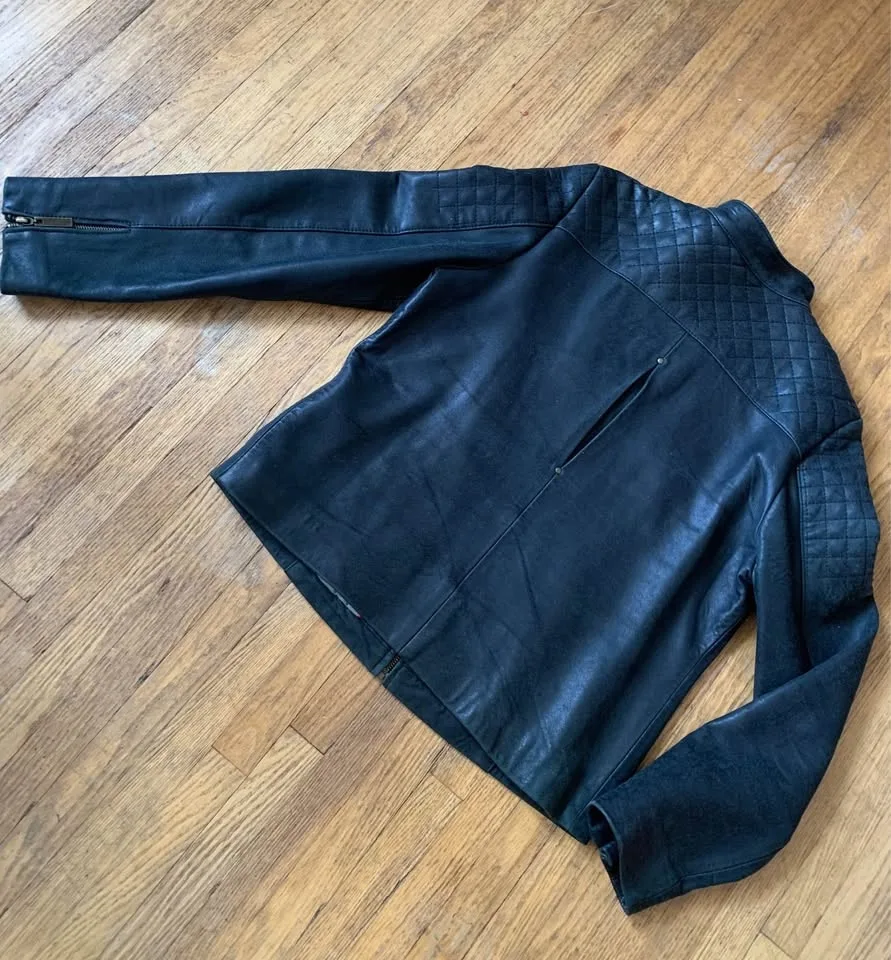 Gorgeous SUPER SUPPLE Black Leather Jacket🖤Women’s. image indicator(3)