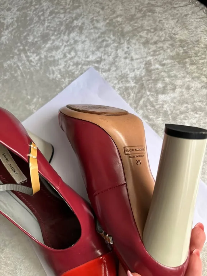 Marc Jacobs shoes size 38 image indicator(6)