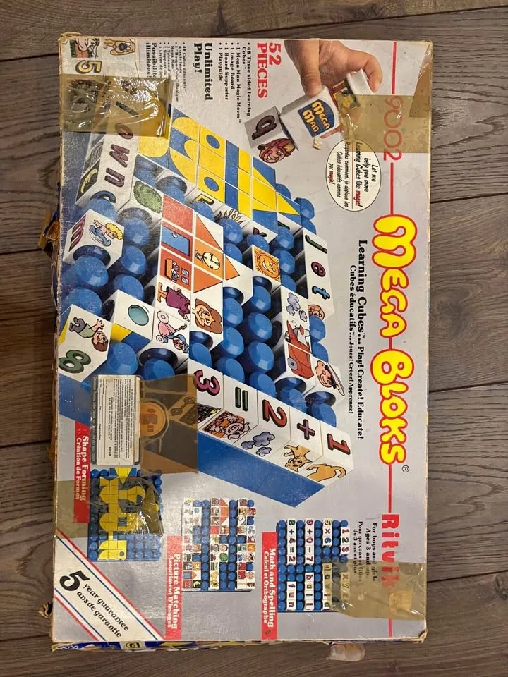 Vintage 1988 Ritvik Mega-Bloks 9002 Learning Cubes