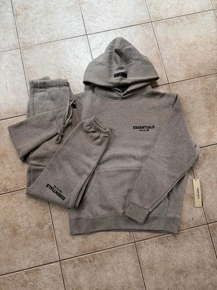 *AUTHENTIC* Essentials SS22 Hoodies + Sweatpants image indicator(2)