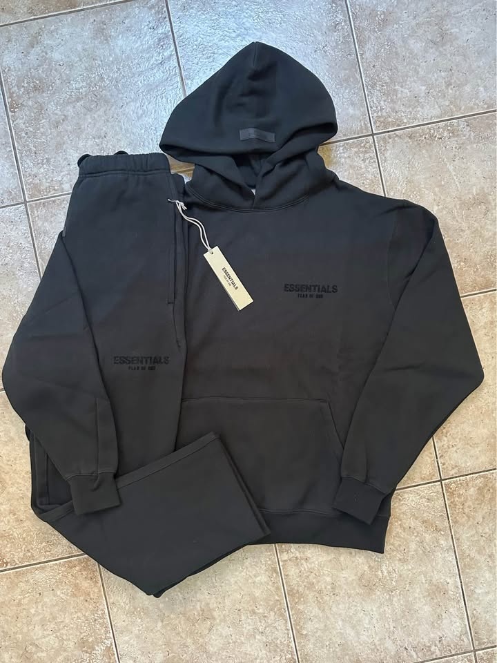 *AUTHENTIC* Essentials SS22 Hoodies + Sweats (READ DESCRIPTION) - photo 4