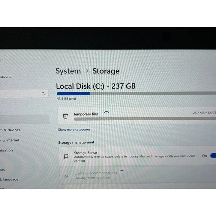 ASUS ROG GL552VW Gaming Laptop image indicator(6)