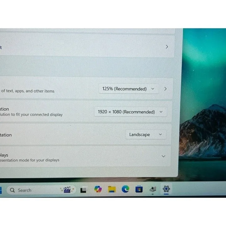 ASUS ROG GL552VW Gaming Laptop image indicator(9)