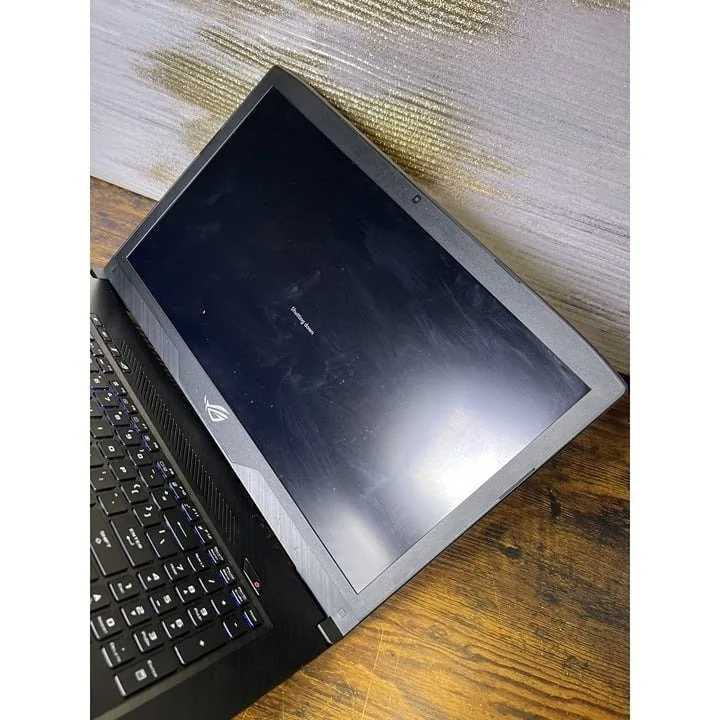 ASUS ROG STRIX GL703VD Gaming Laptop 32GB + 1TB SSD WIN 11 image indicator(7)