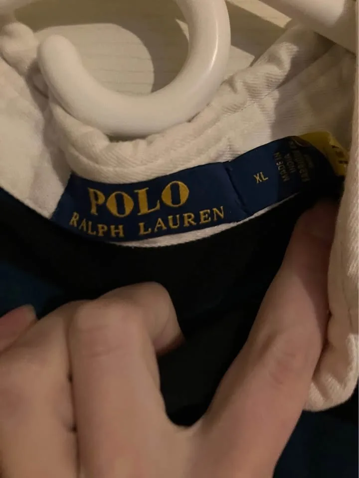 Ralph Lauren Vintage Long-sleeve polo (XL) image indicator(3)