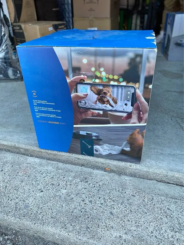 Ecovacs DEEBOT OZMO T8 AIVI Robot Vacuum & Mop (Open Box)