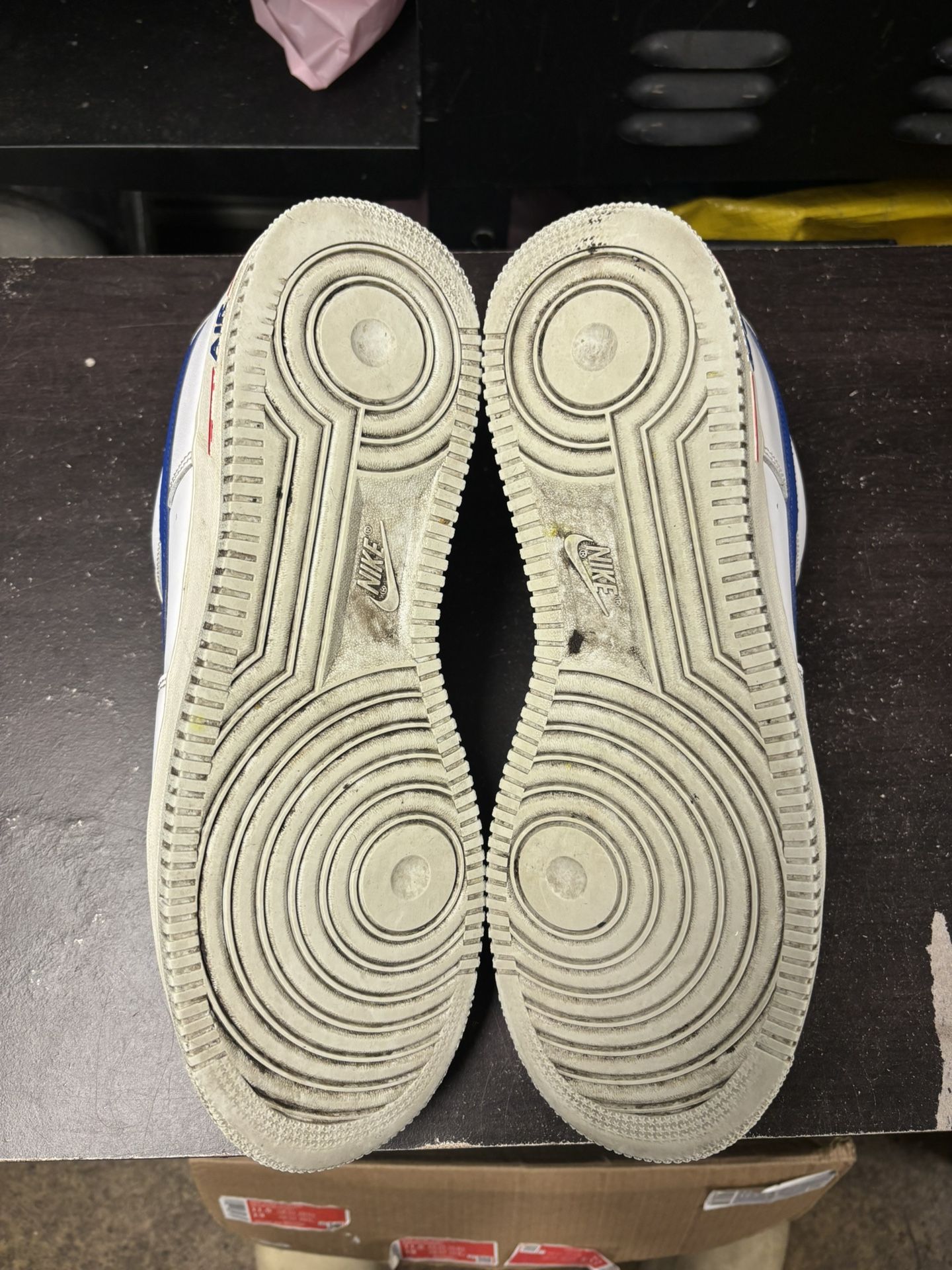 Air Force 1 Low USA Basketball - photo 3
