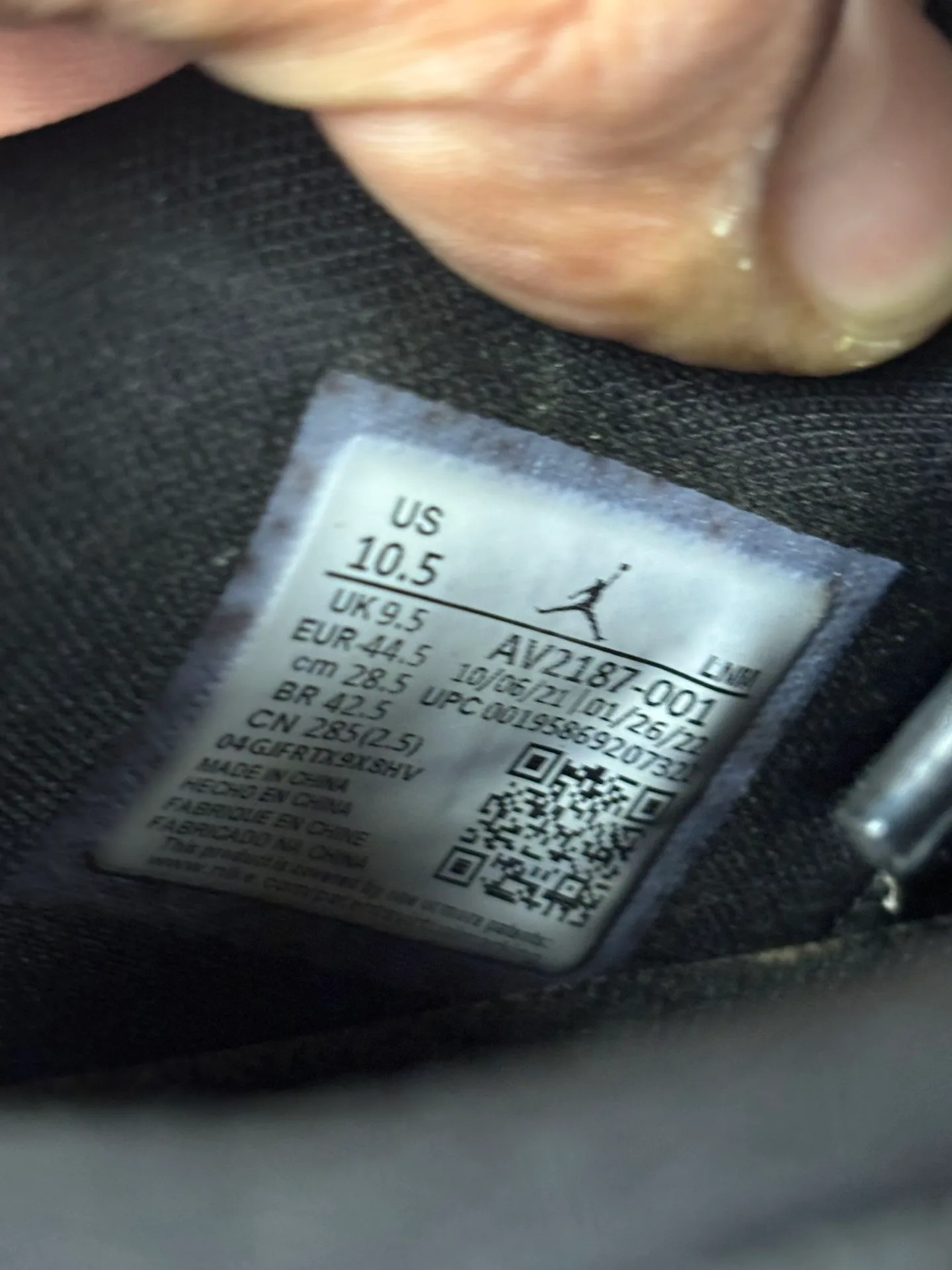 Air Jordan 11 Low 72-10 image indicator(6)