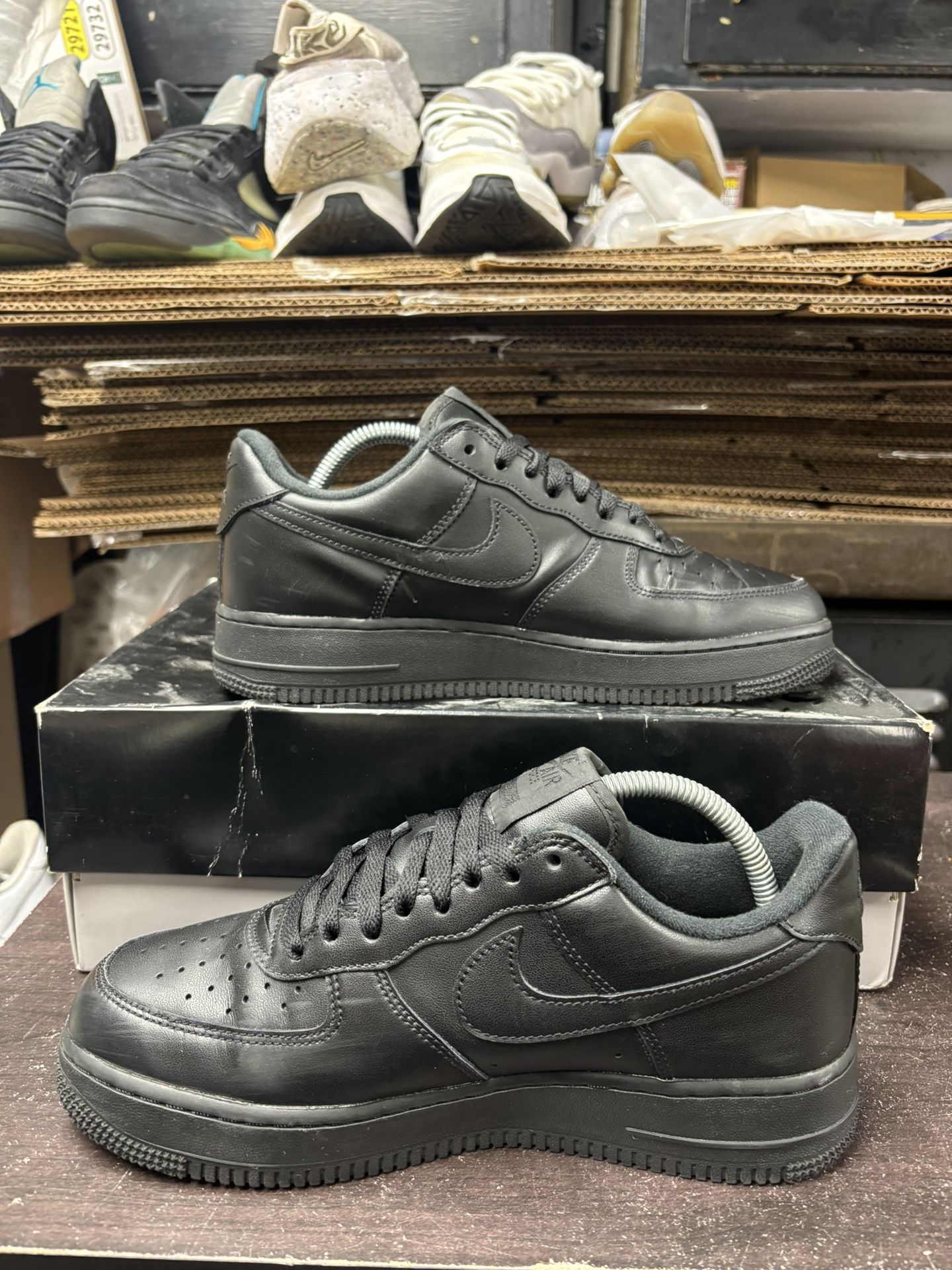 Air Force 1 Low Supreme Black - photo 5