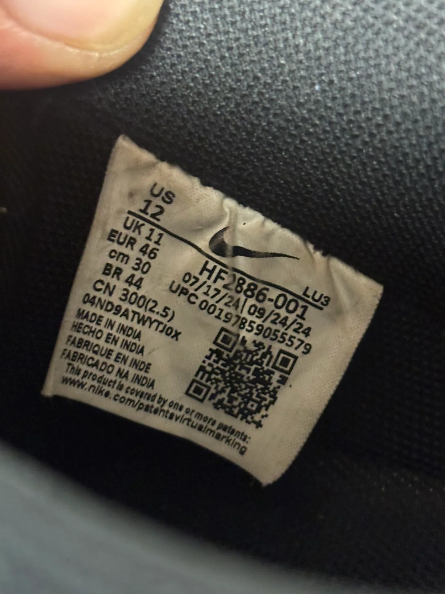 Air Force 1 Low Black Carbon Fiber image indicator(6)