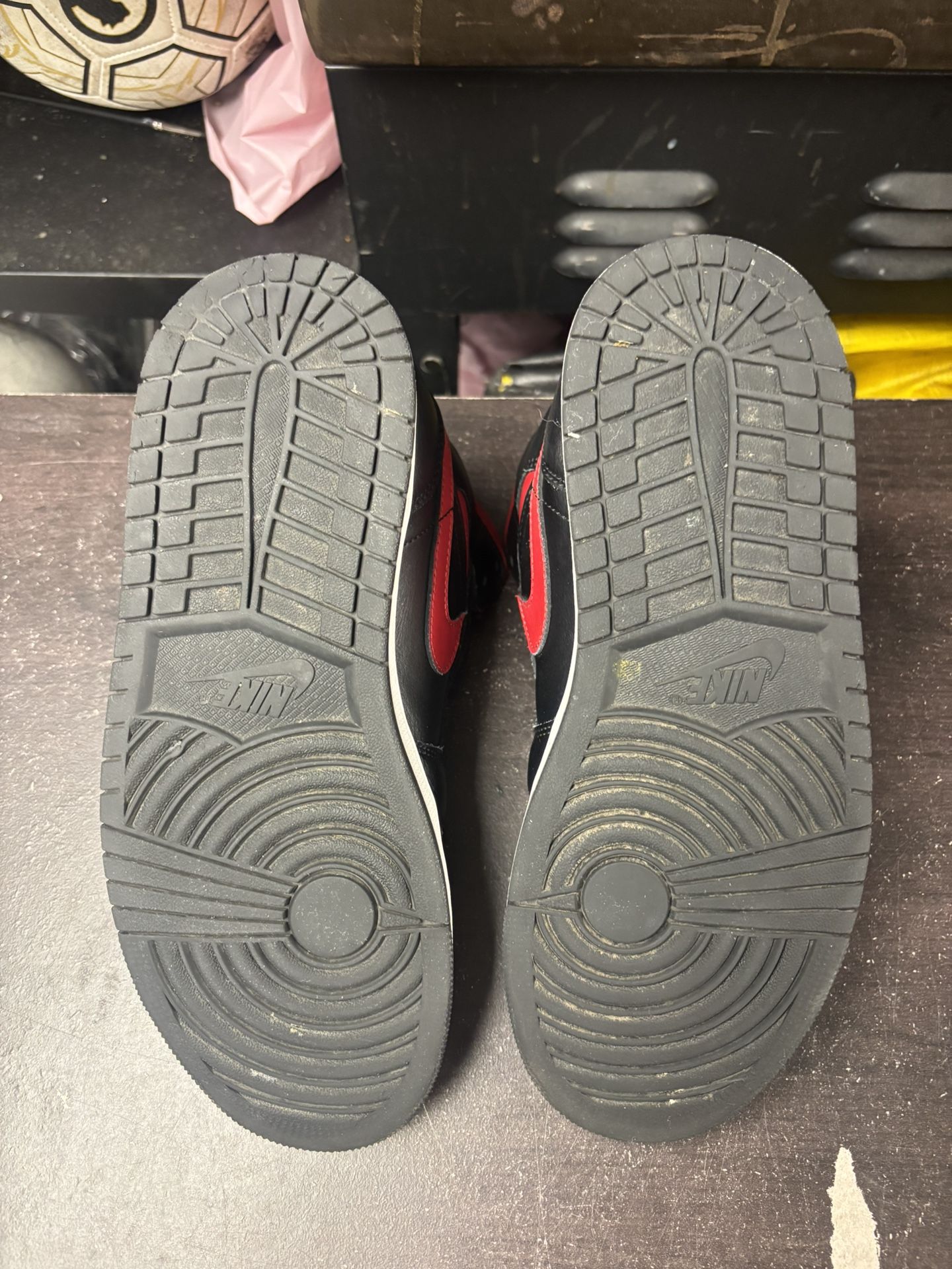 Air Jordan 1 Mid Bred Twist - photo 3