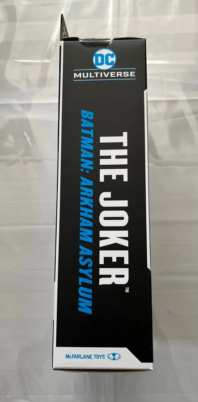 DC multiverse The Joker Arkham Asylum figure image indicator(3)