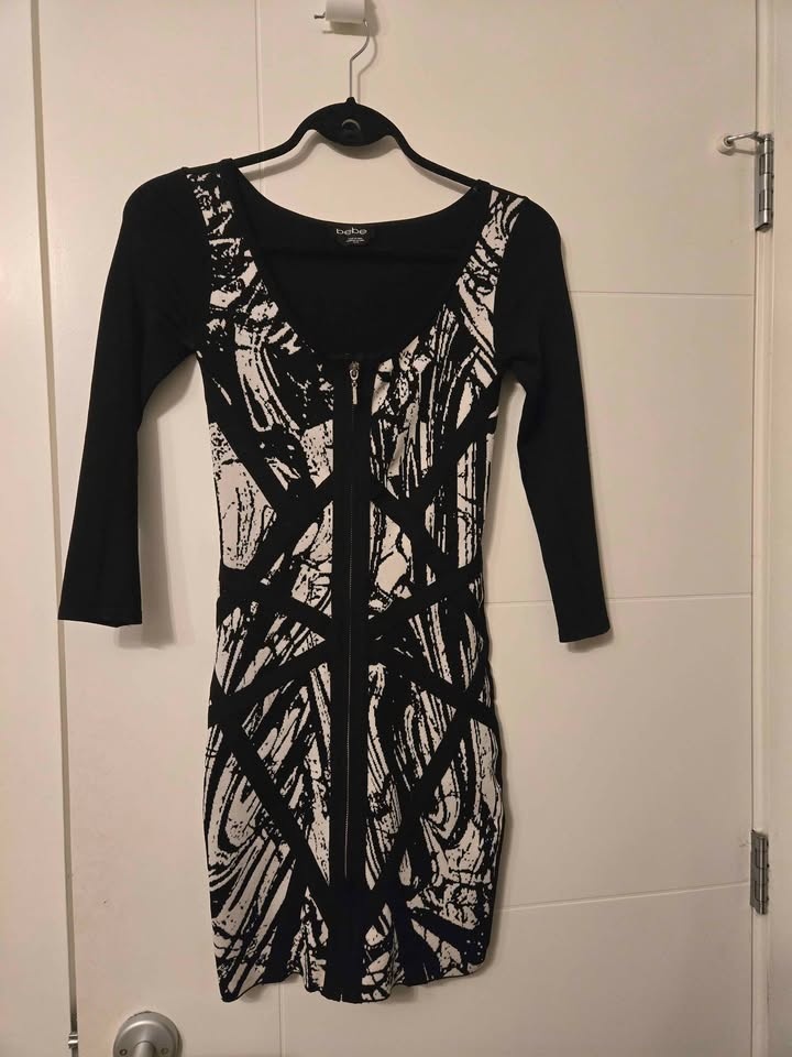 Womens xs bandage style dress - photo 3