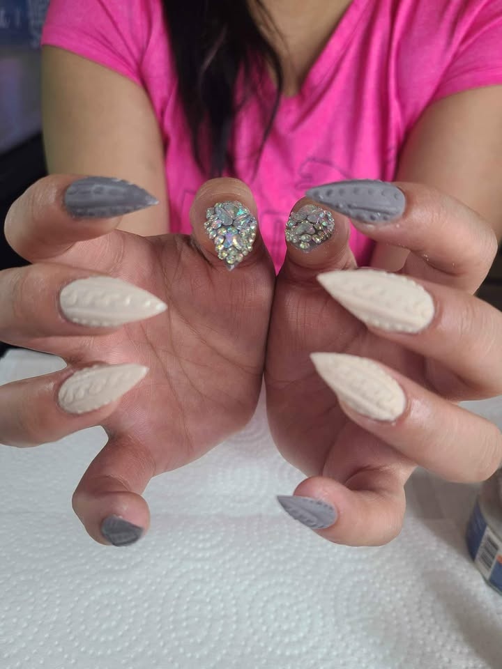 Elegant Nails Crystallina Nera Schonsee $60+ full - very experie