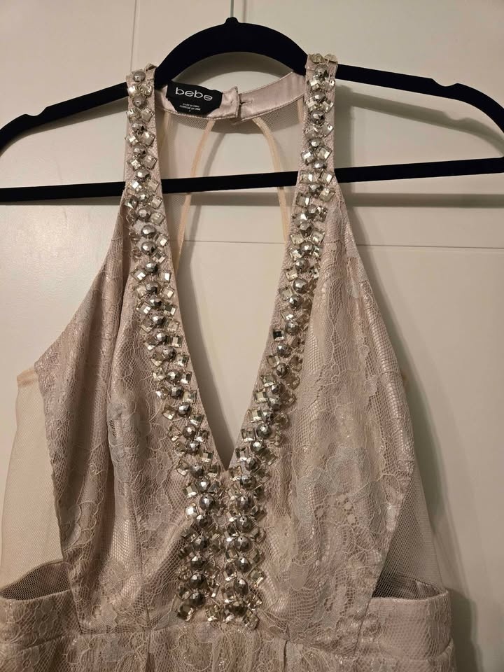 Stunning womens lace dress size 6 - photo 5