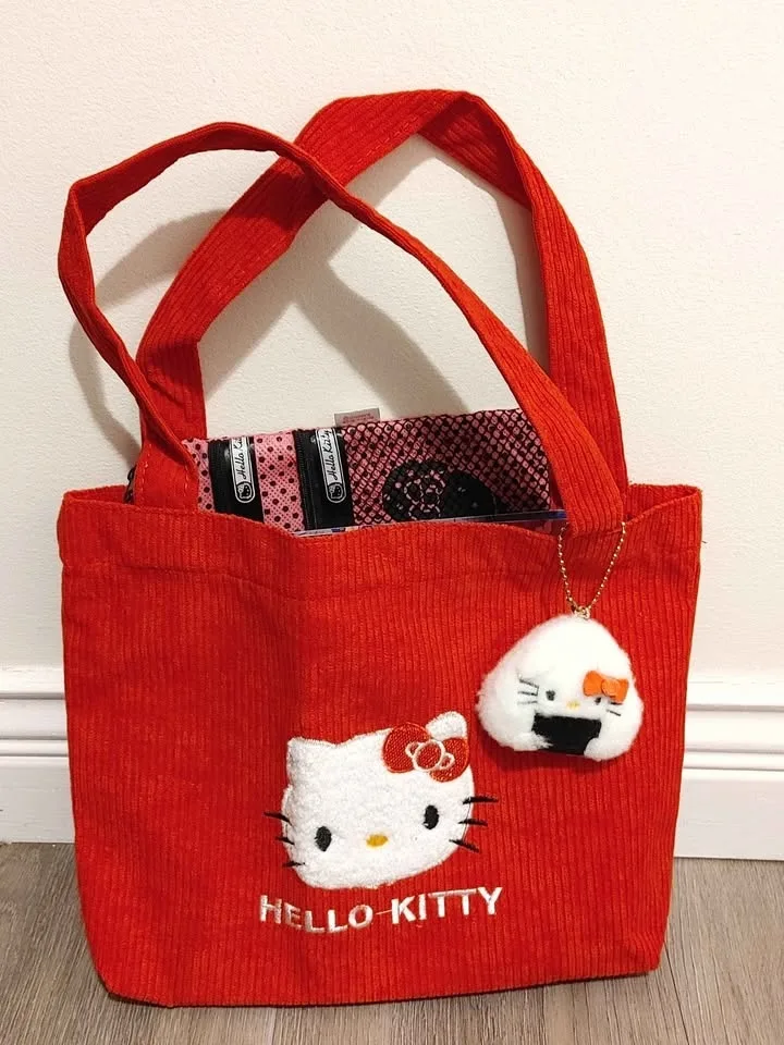 Hello Kitty Coloring Stationary Set image indicator(5)