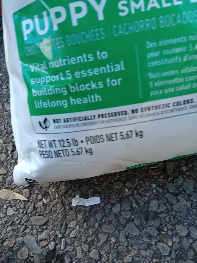 Royal Canin Small Breed Dog Food image indicator(4)